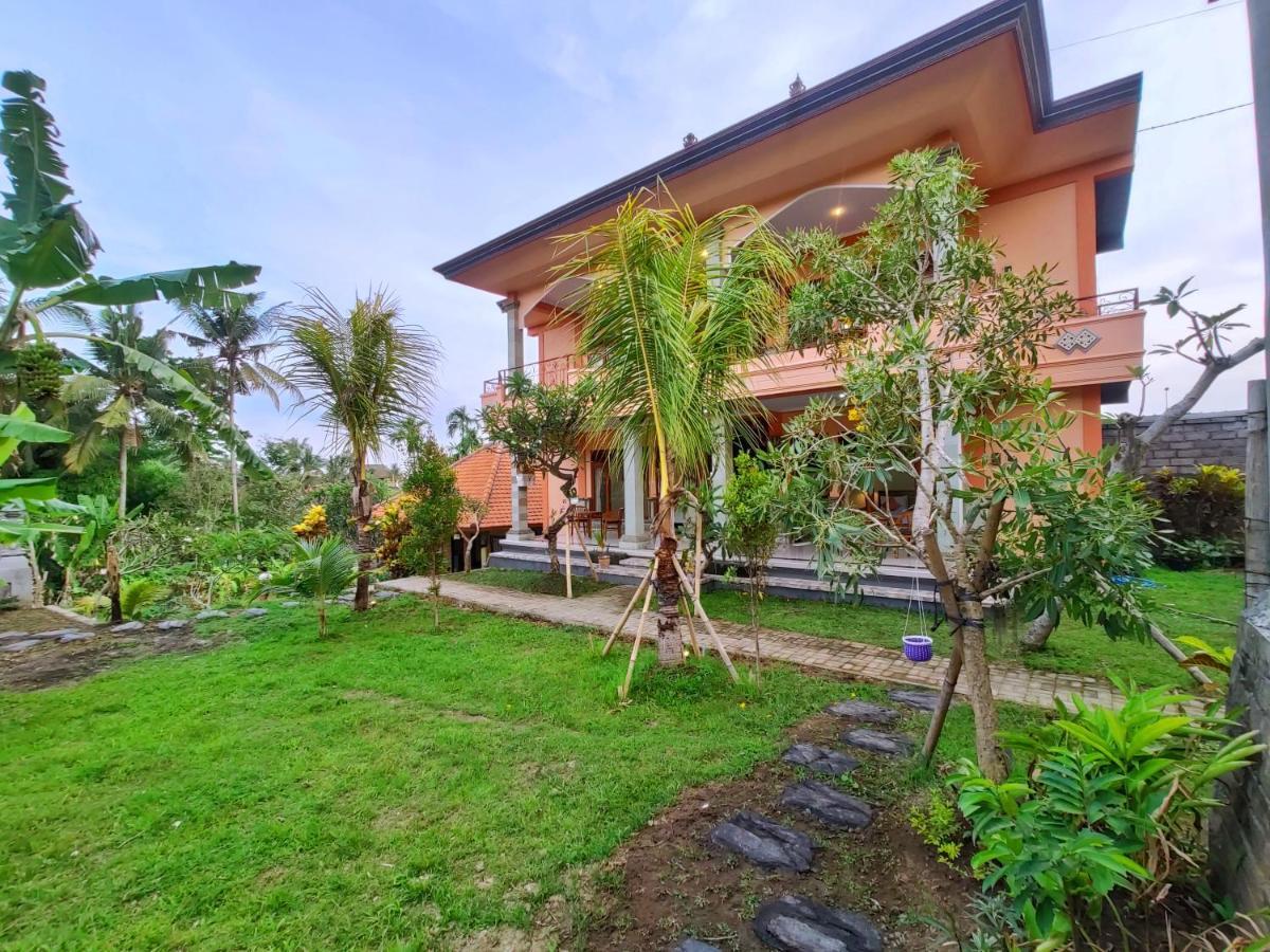 Hotel Gusti Rai House Ubud Exterior foto